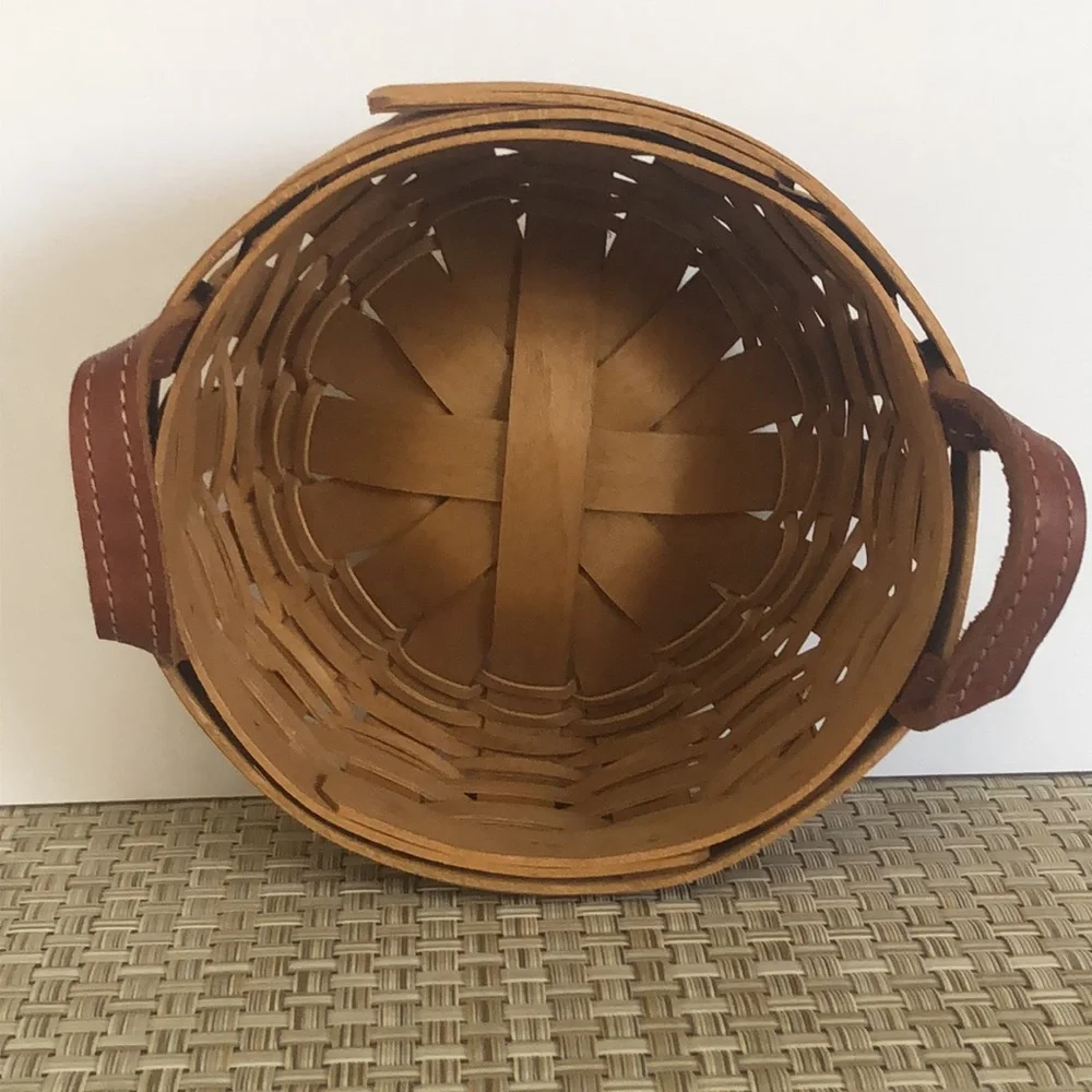 Longaberger Small Round Basket With Leather Handles